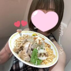 今日も秋葉原で待ってます♪