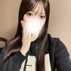本日18:30～23:30でいます?