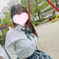 今日は22時まで出勤してます