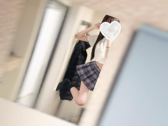 ちらっ