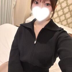 服の上からでも