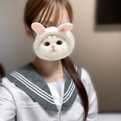 はじめてセーラー服きたよ♪