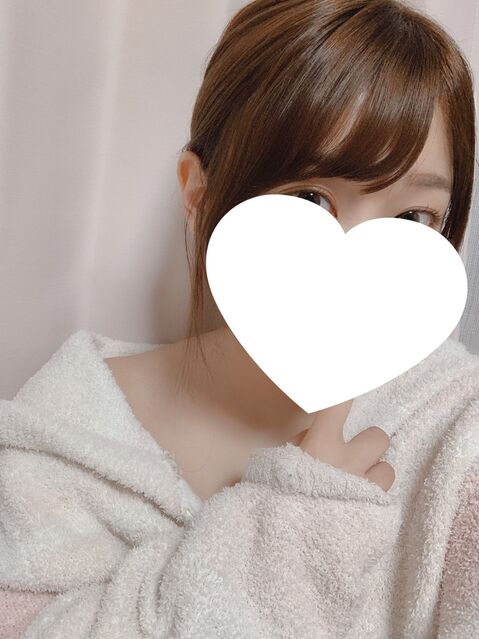 美月かりな